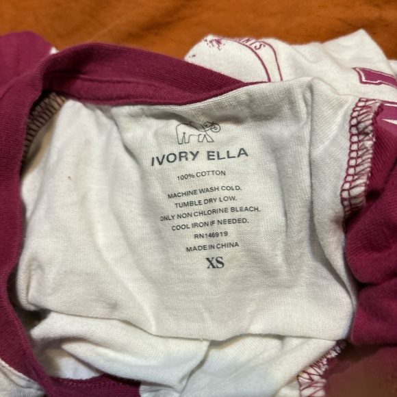 Ella ivory mid sleeve tee shirt - white and maroon 100 percent ,  cotton - Picture 2 of 3